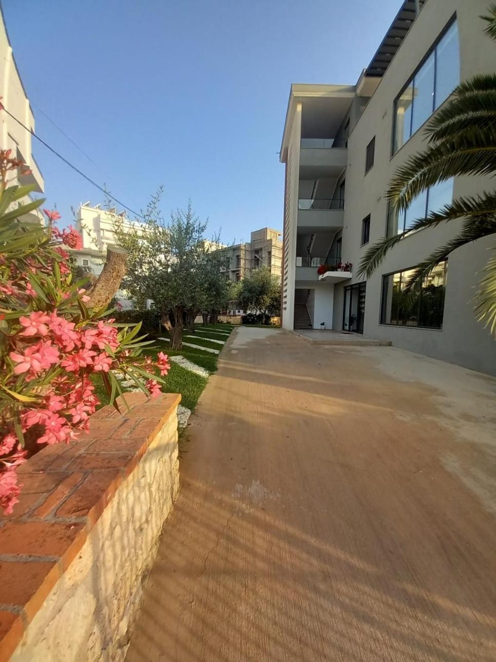 Hotel Ksamili Bagian luar foto